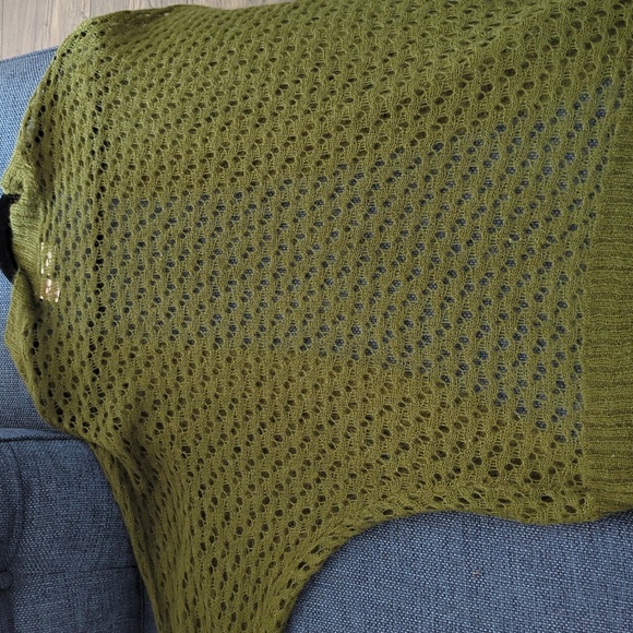 Xhilaration Olive Green Crochet Shrug  Size XL - Picture 10 of 11
